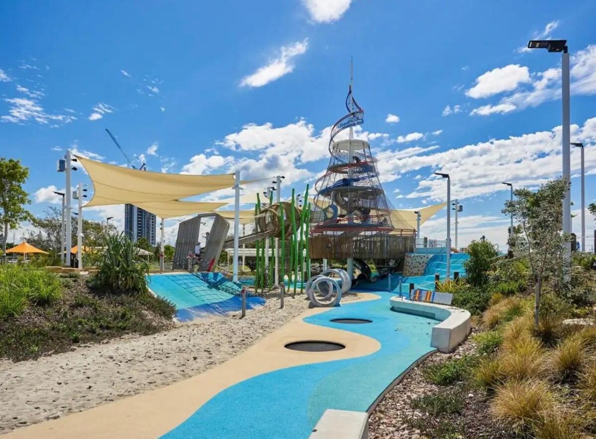 Apartment Marine Views Gold Coast